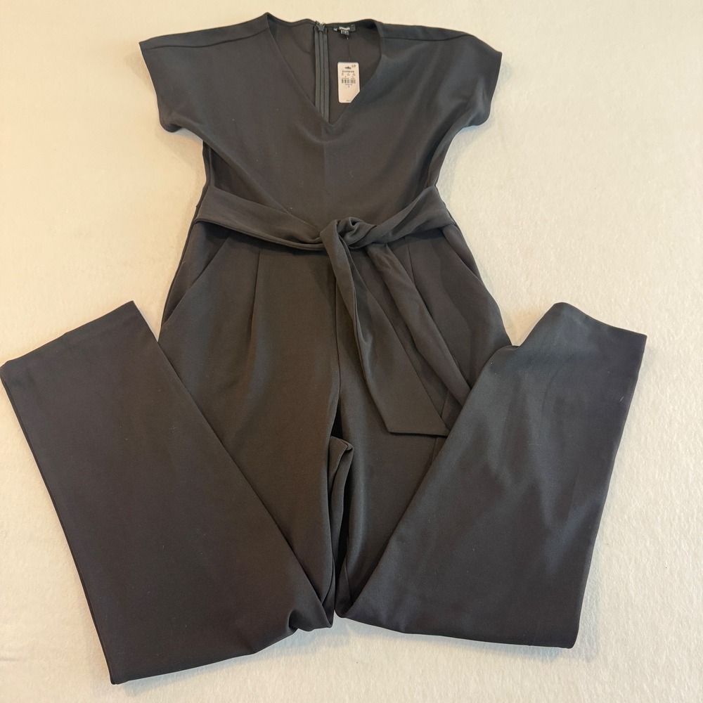 Express Jumpsuit Women S Black V-Neck Tie-Waist Short Sleeve New